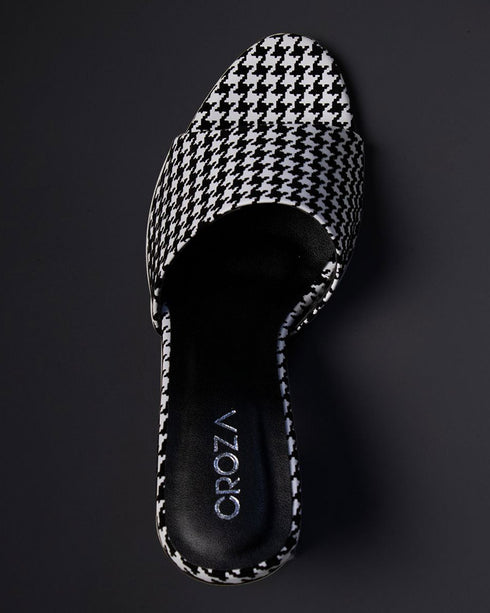 HOUNDSTOOTH Patterned Heel